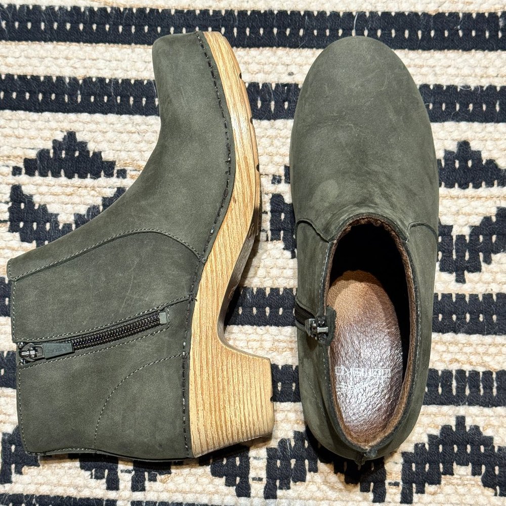 Dansko Maria Booties Size 37